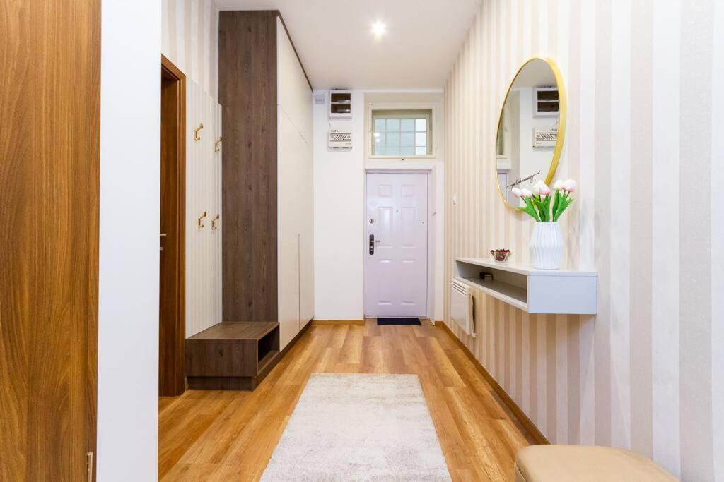 Luxe Haven On Lonyay By Newave Apartments Budapest Esterno foto